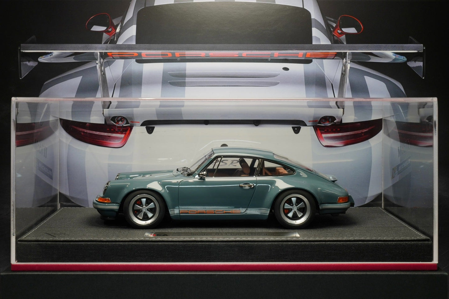 MAKE UP 1:18 Porsche 964singer Hardtop Resin Fine Car Model! Retro cement gray body color! With coffee interior