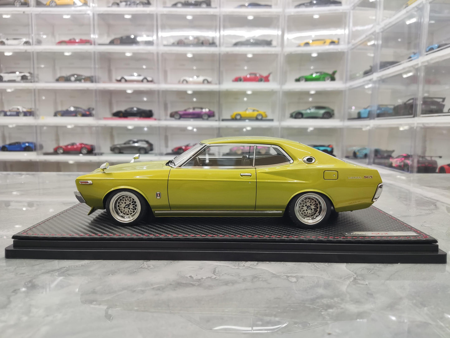 IG Nissan Laurel 2000SGX C130 1:18 scale resin car model collection
