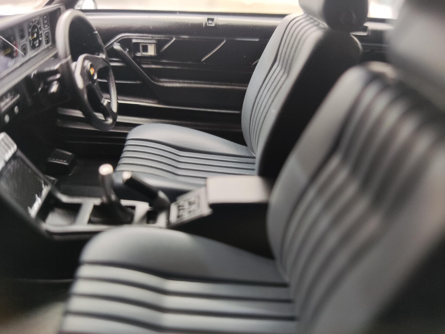 IG Nissan Skyline 2000 GTES C210 1:18 resin car model simulation