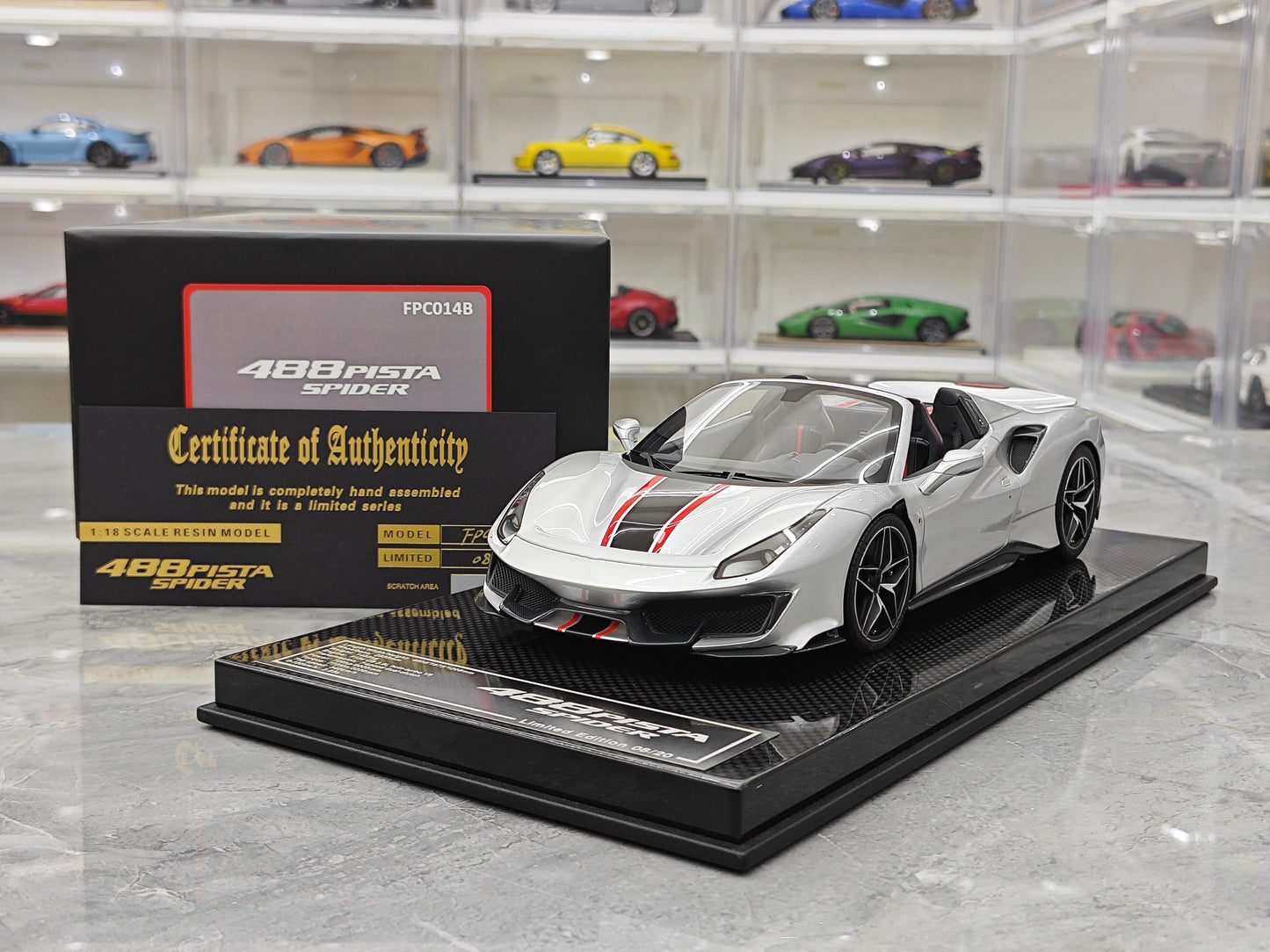 DM MODEL 1:18 488 Pista Spider Diecast Model Car Resin Limited edition New product
