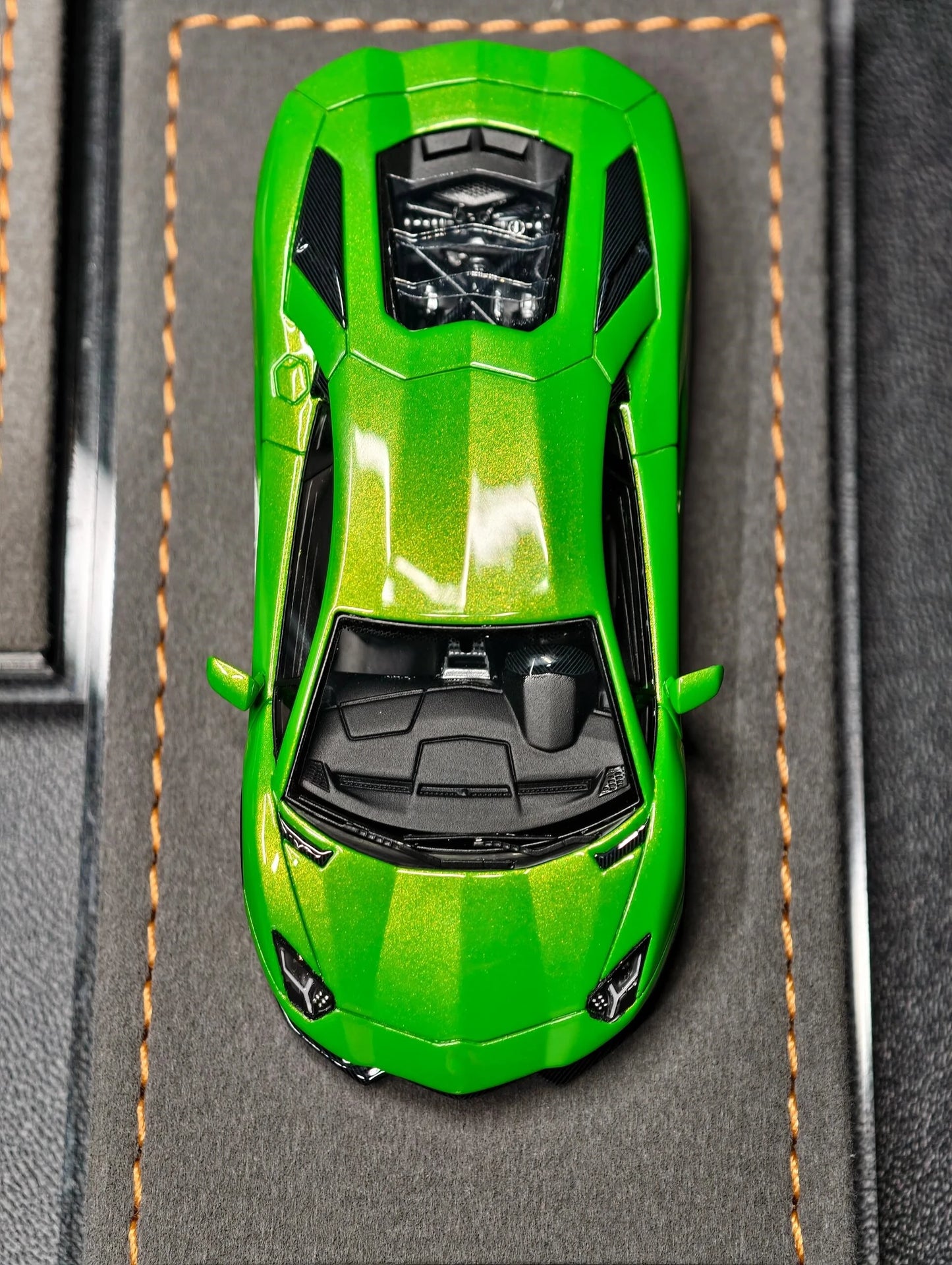 GW God Wealth 1:64 Aventador S 740-4 Diecast Model Car Resin Limited edition