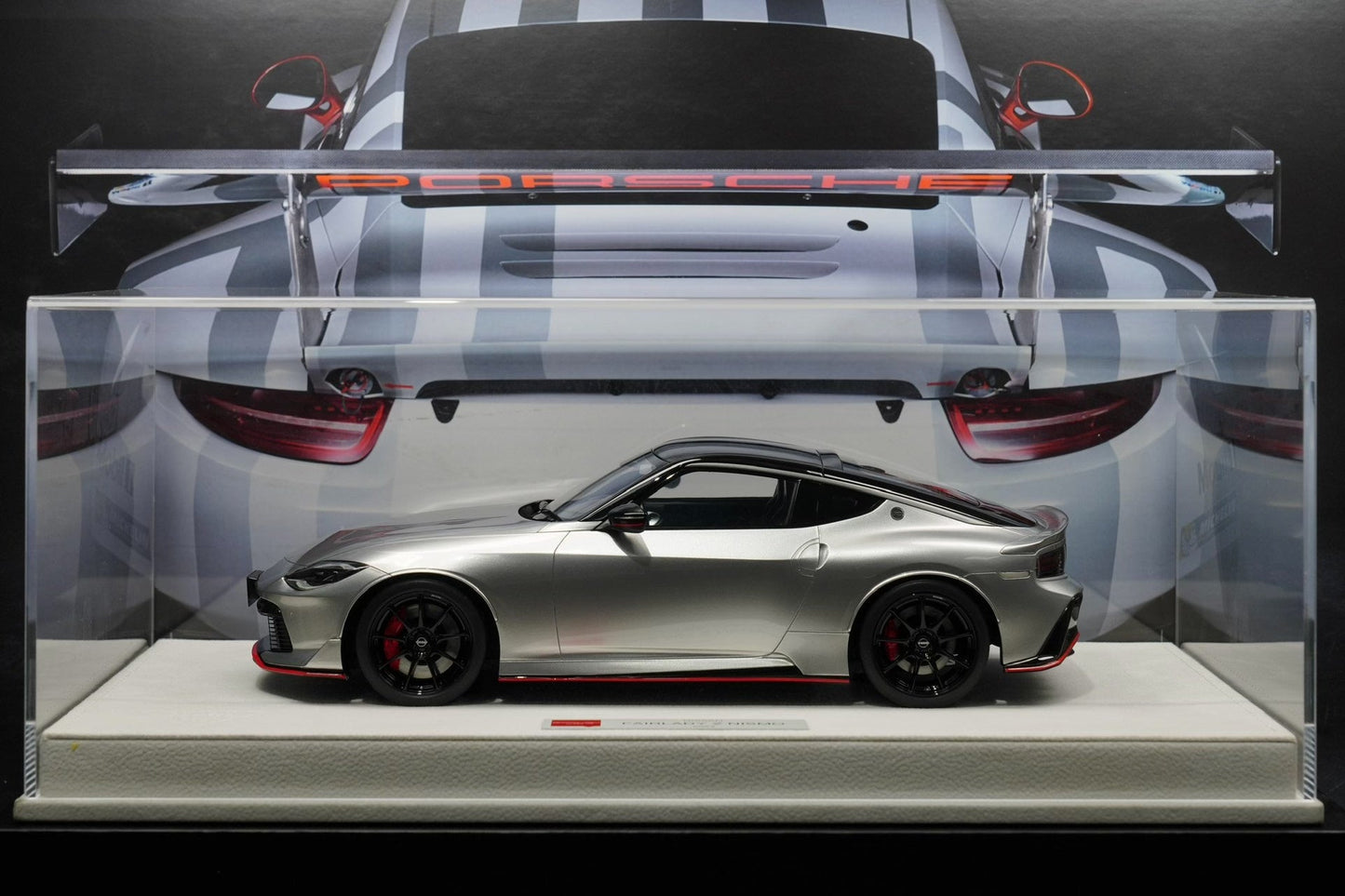 MAKE UP 1:18 Nissan Fairlady Z NISMO 2024 Resin Diecast Car Model! Liquid Metal Silver Color