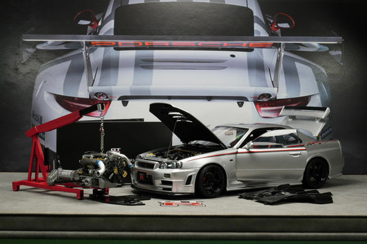 MOTORHELIX 1/18 alloy model Nissan Skyline GT-R (R34) NISMO alloy full open car model! metal silver racing stripes color! Limited to 599 units!