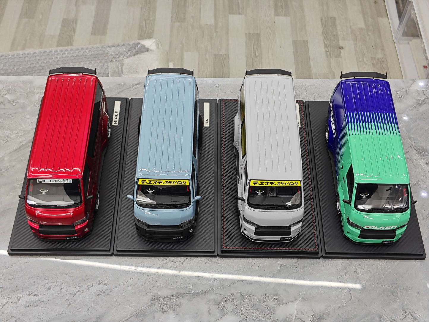 IG Toyota Hiace Van TSD Works Resin Model Car Collection Gift 1:18