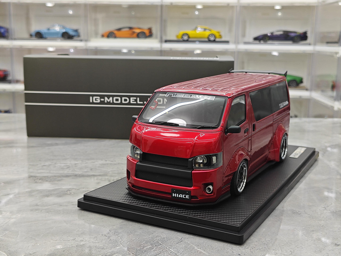 IG Toyota Hiace Van TSD Works Resin Model Car Collection Gift 1:18