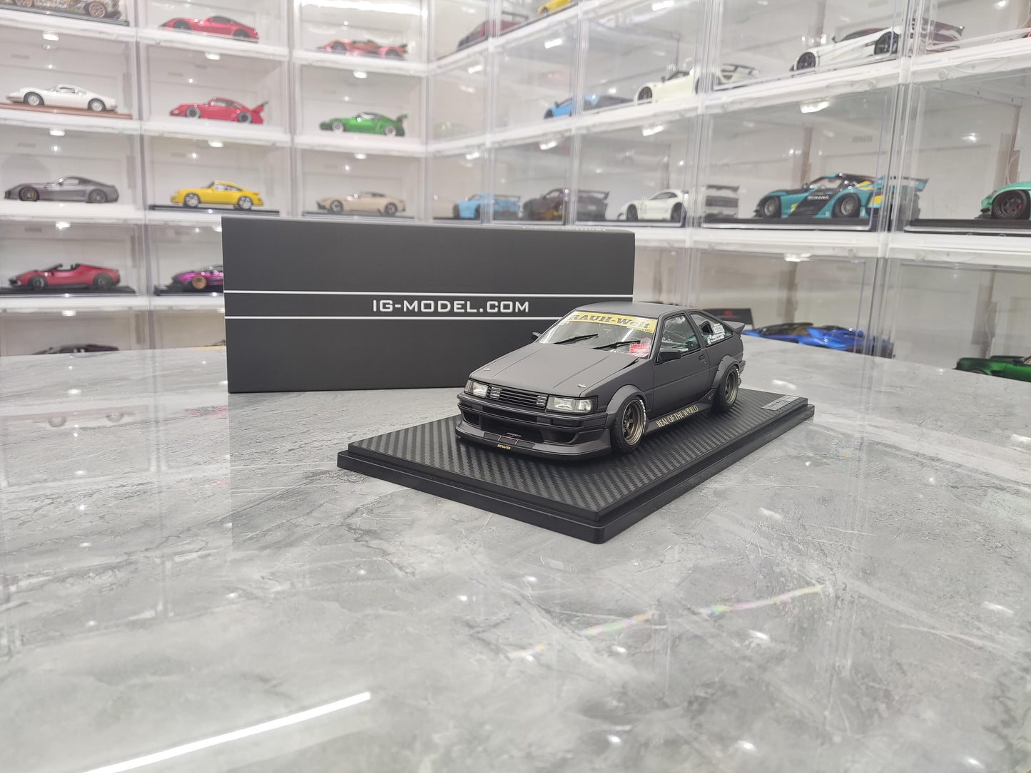 IG Toyota AE86 RWB wide body simulation resin car model collection display piece gift 1:18