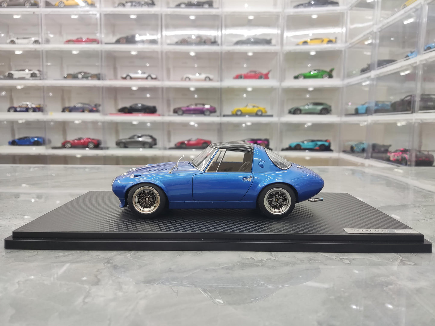 IG Toyota Sports 800 Resin Model Car Collection Display Piece for Adults 1:18 Gift