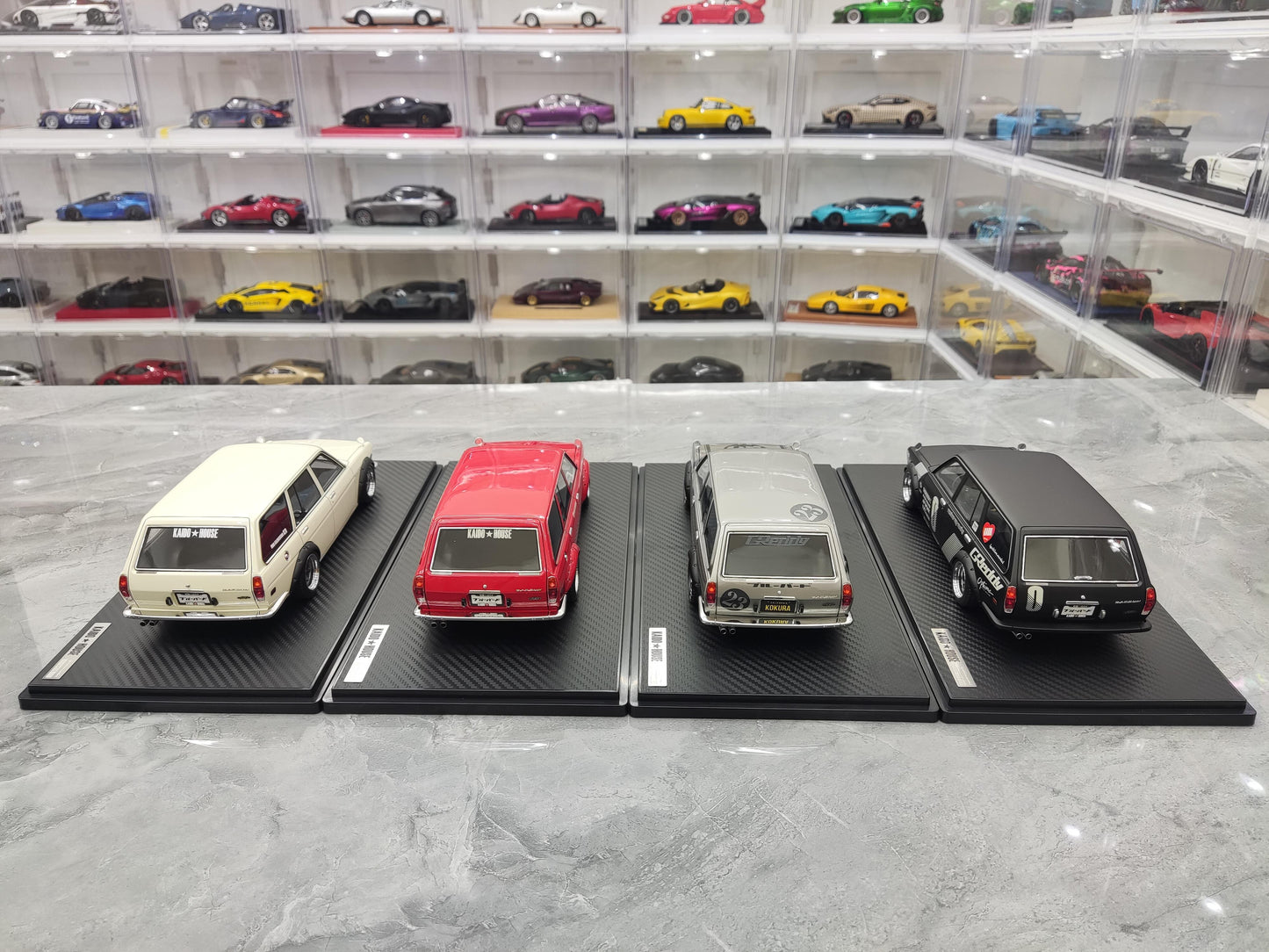 IG Nissan Datsun Bluebird 510 commercial vehicle model 1:18