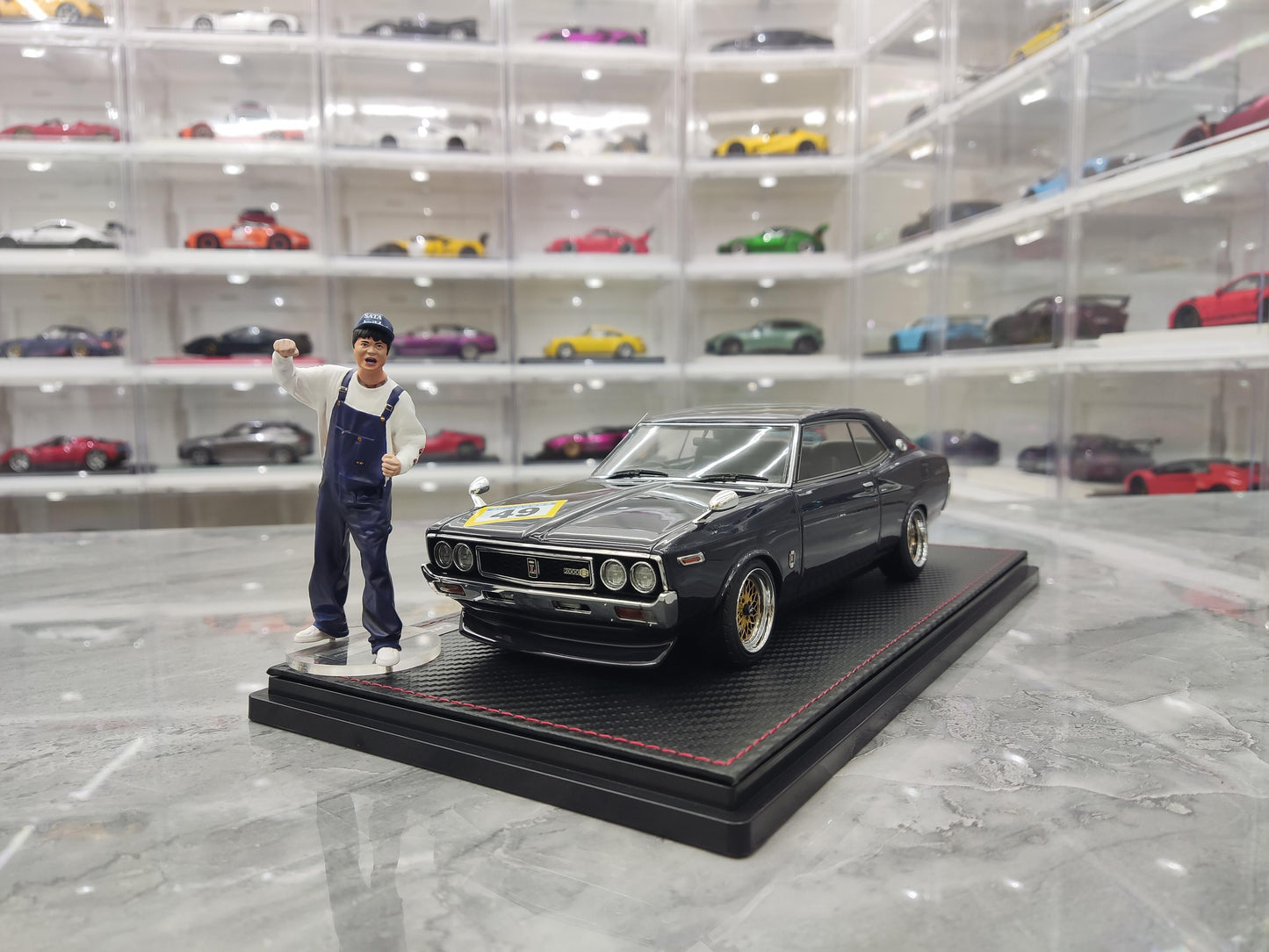 IG Nissan Laurel 2000SGX C130 1:18 scale model car collection