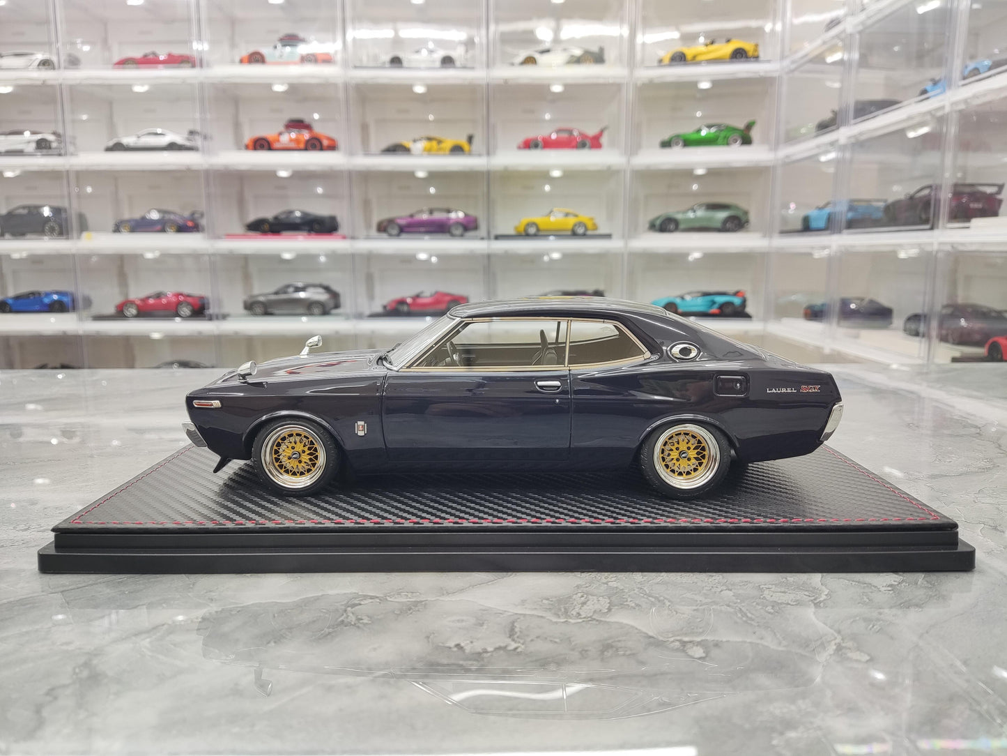 IG Nissan Laurel 2000SGX C130 1:18 scale model car collection