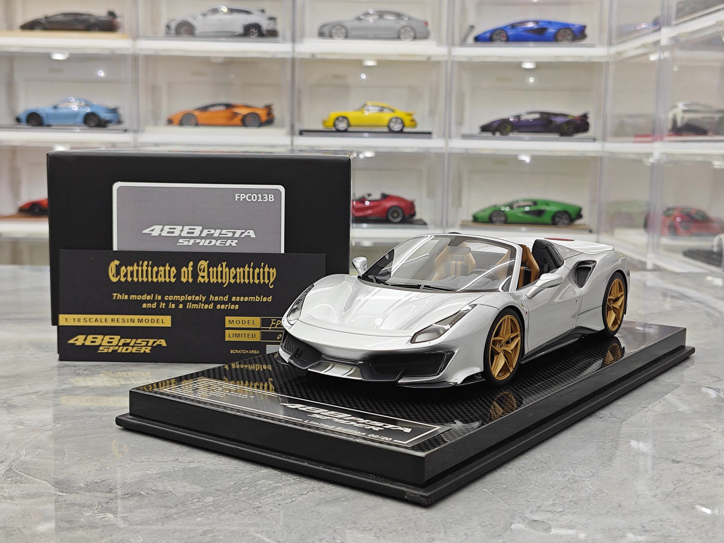 DM MODEL 1:18 488 Pista Spider Diecast Model Car Resin Limited edition New product