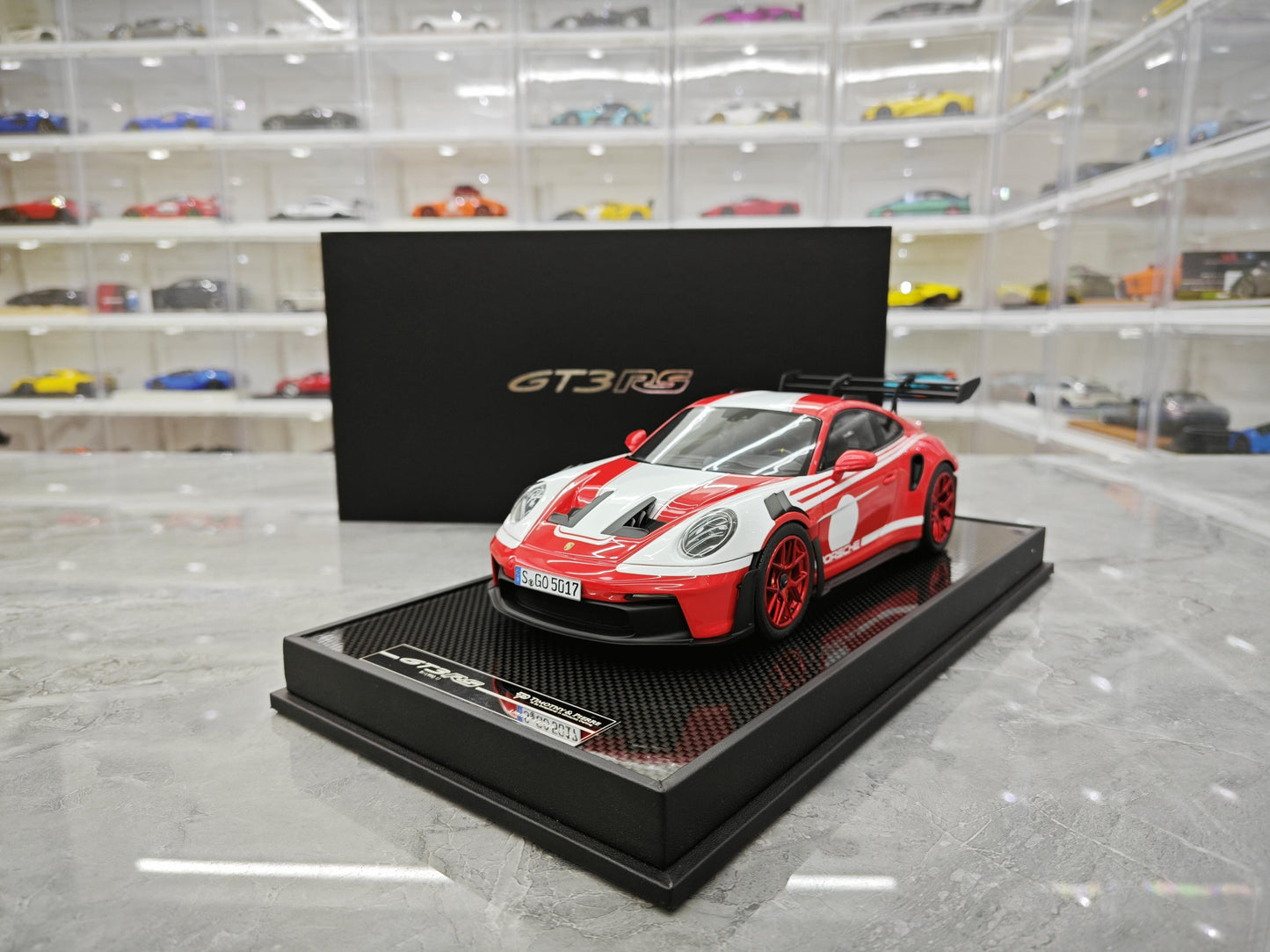 TP Porsche 992 GT3 RS Enhanced Edition Limited Edition Resin Model Car Collection Display Piece 1:18