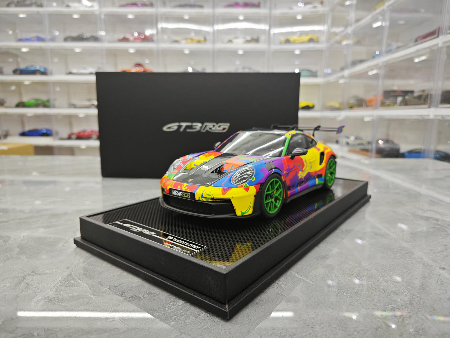 TP Porsche 911 992.1 GT3 RS Limited Edition Replica Resin Car Model Collection 1 18