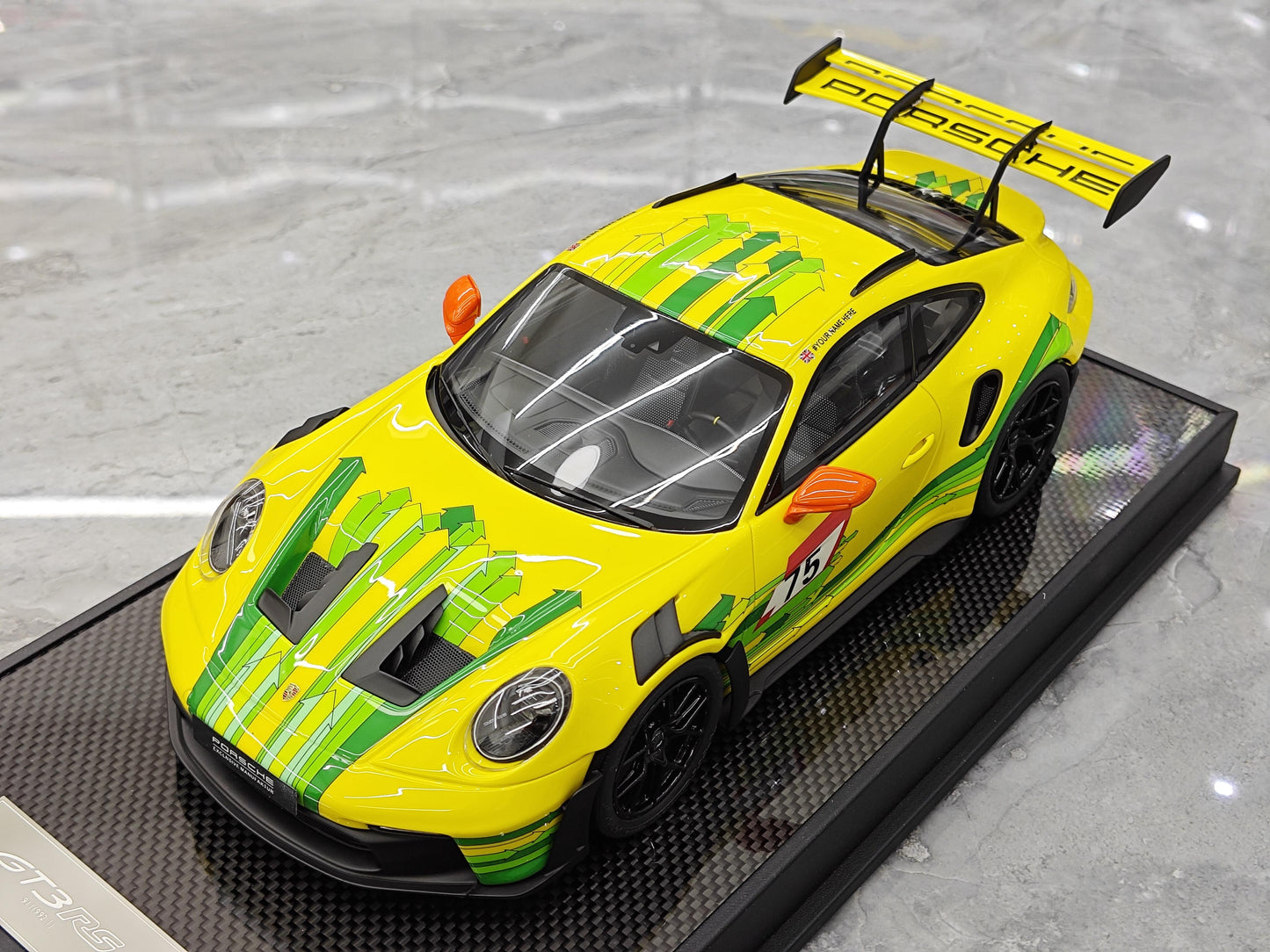 TP Porsche 992 GT3 RS Weissach Package simulation resin car model 1:18 collection