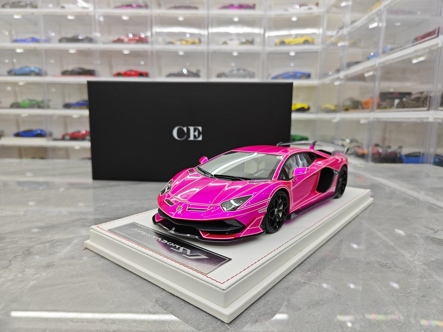 CE Lamborghini Aventador SVJ Limited Edition Replica Resin Car Model Collection Display Piece 1:18
