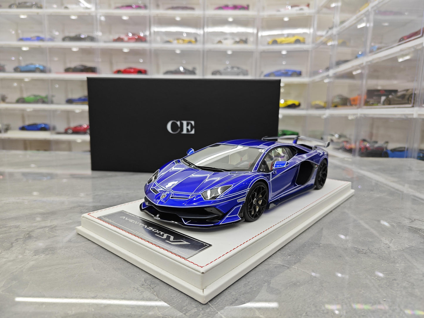 CE Lamborghini Aventador SVJ Limited Edition Replica Resin Car Model Collection Display Piece 1:18