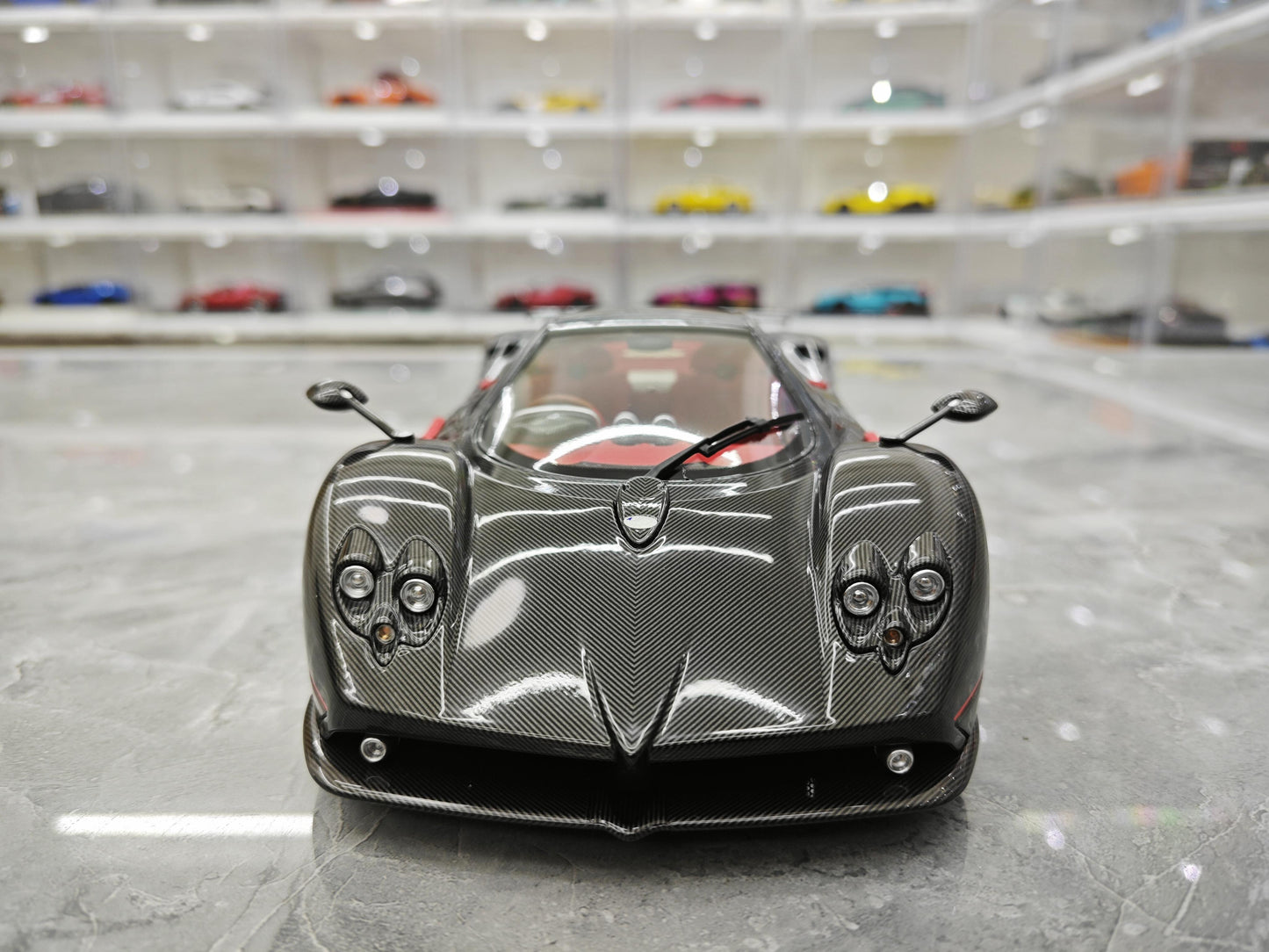 Almost Real Pagani Zonda Cinque 1:18 alloy metal car model simulation