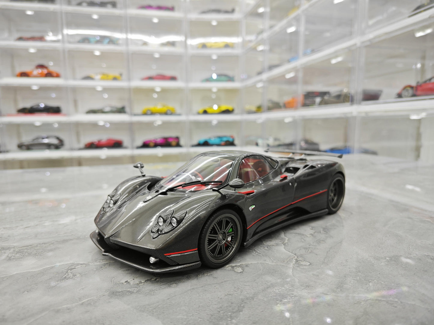 Almost Real Pagani Zonda Cinque 1:18 alloy metal car model simulation