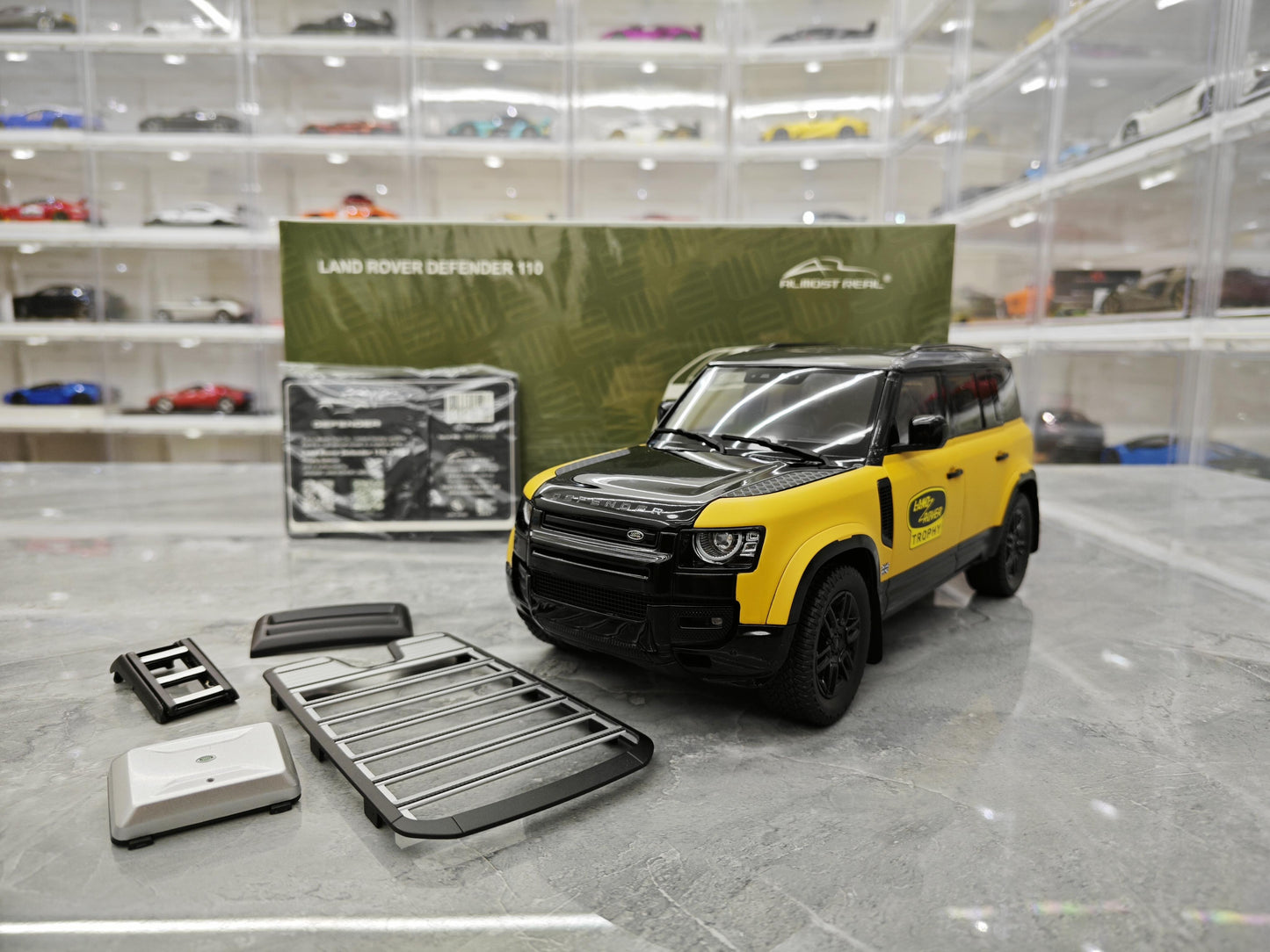 AR Land Rover Defender 90 110 Long Wheelbase Tribute Edition 1:18 alloy metal car model collection display piece