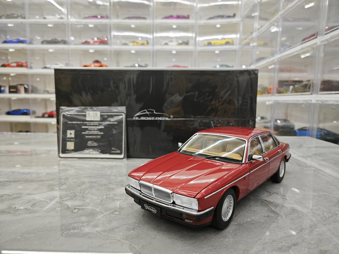 AR Jaguar XJ6 XJ40 alloy metal car model collection display piece 1:18 gift