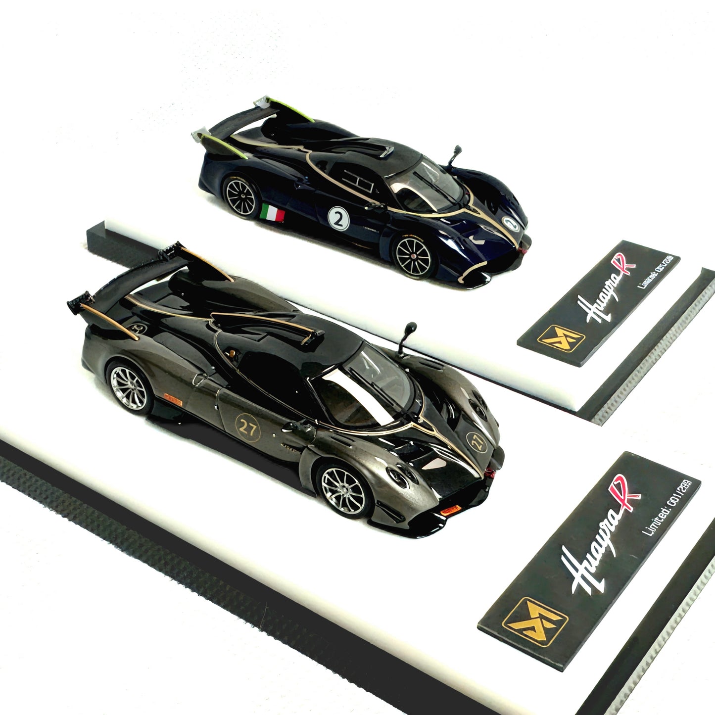 DMY 1:64 Huayera R Carbon Blue Metallic Grey Diecast Model Car Resin Limited edition