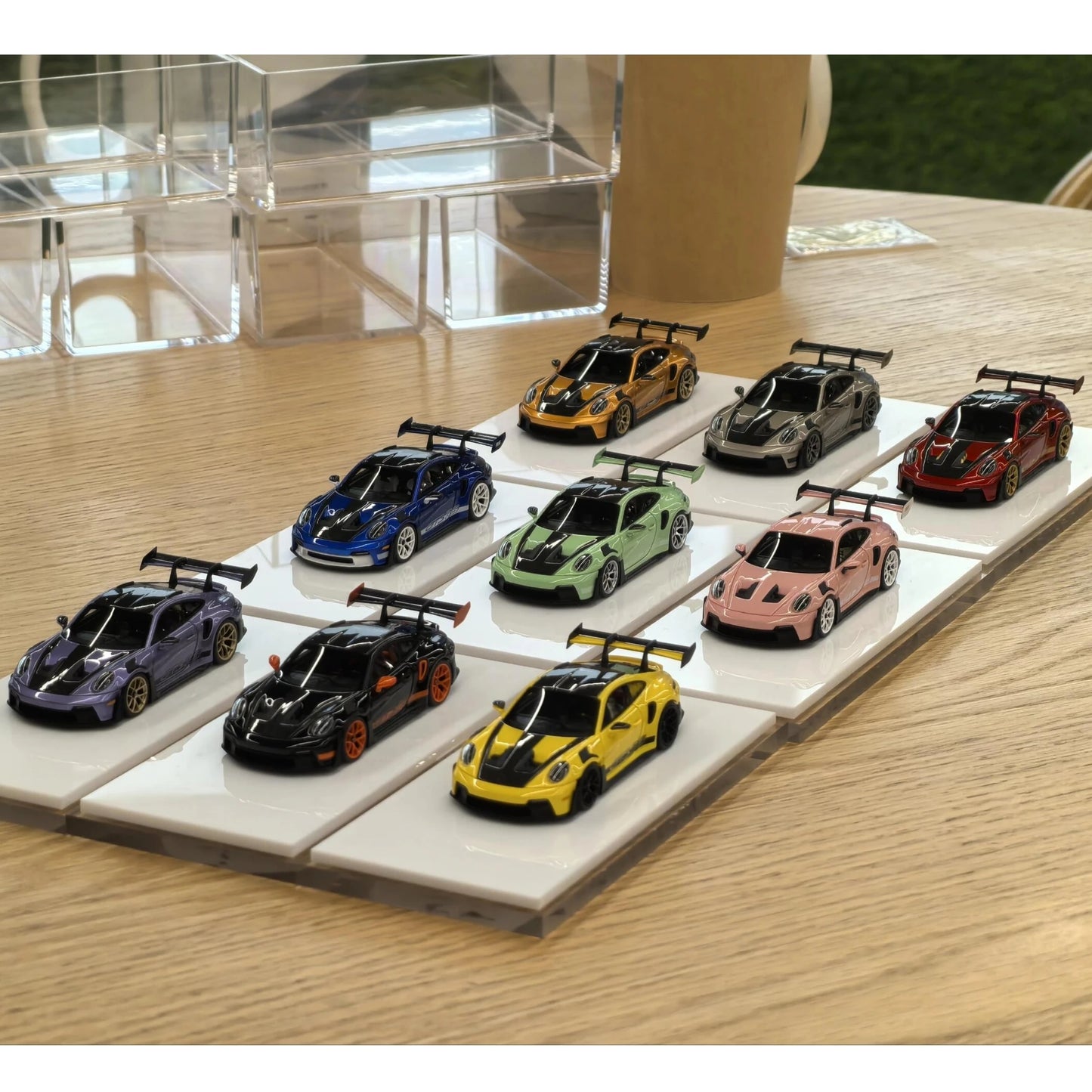 Fuelme 1:64 911 992 gt3rs Diecast Model Car Resin Limited edition