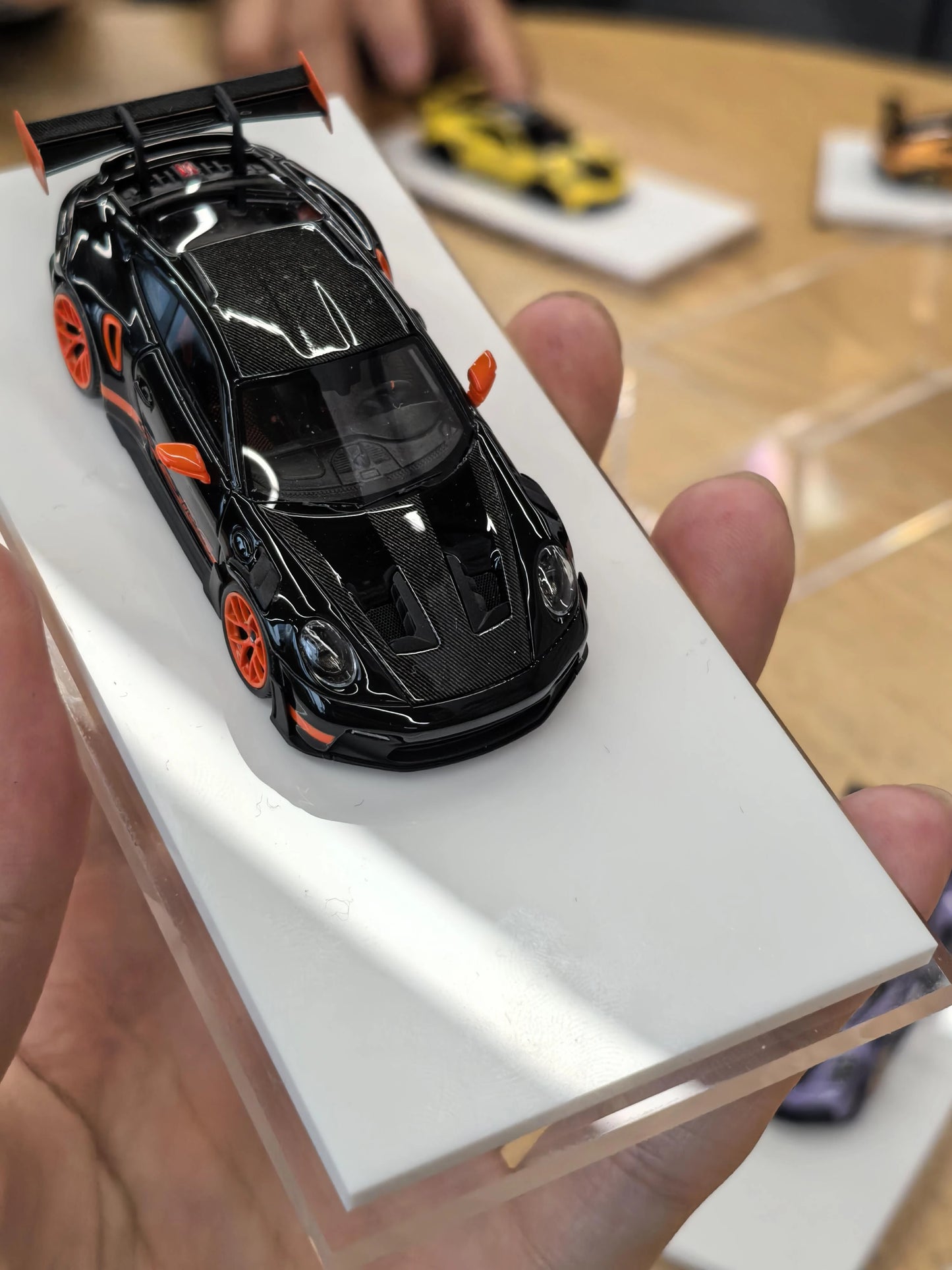Fuelme 1:64 911 992 gt3rs Diecast Model Car Resin Limited edition