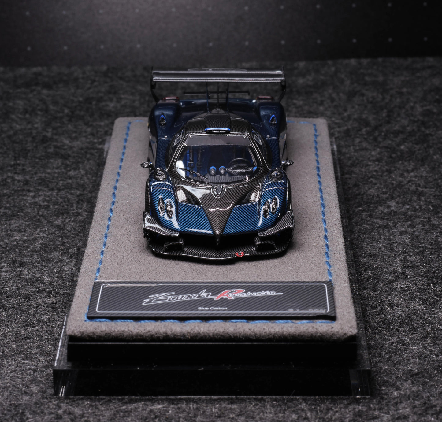 DMH 1:64 Zonda Blue carbon fiber Diecast Model Car Resin Limited edition